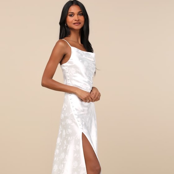 Lulus All About You White Floral Jacquard Satin Midi Dress - Size M - Picture 1 of 1